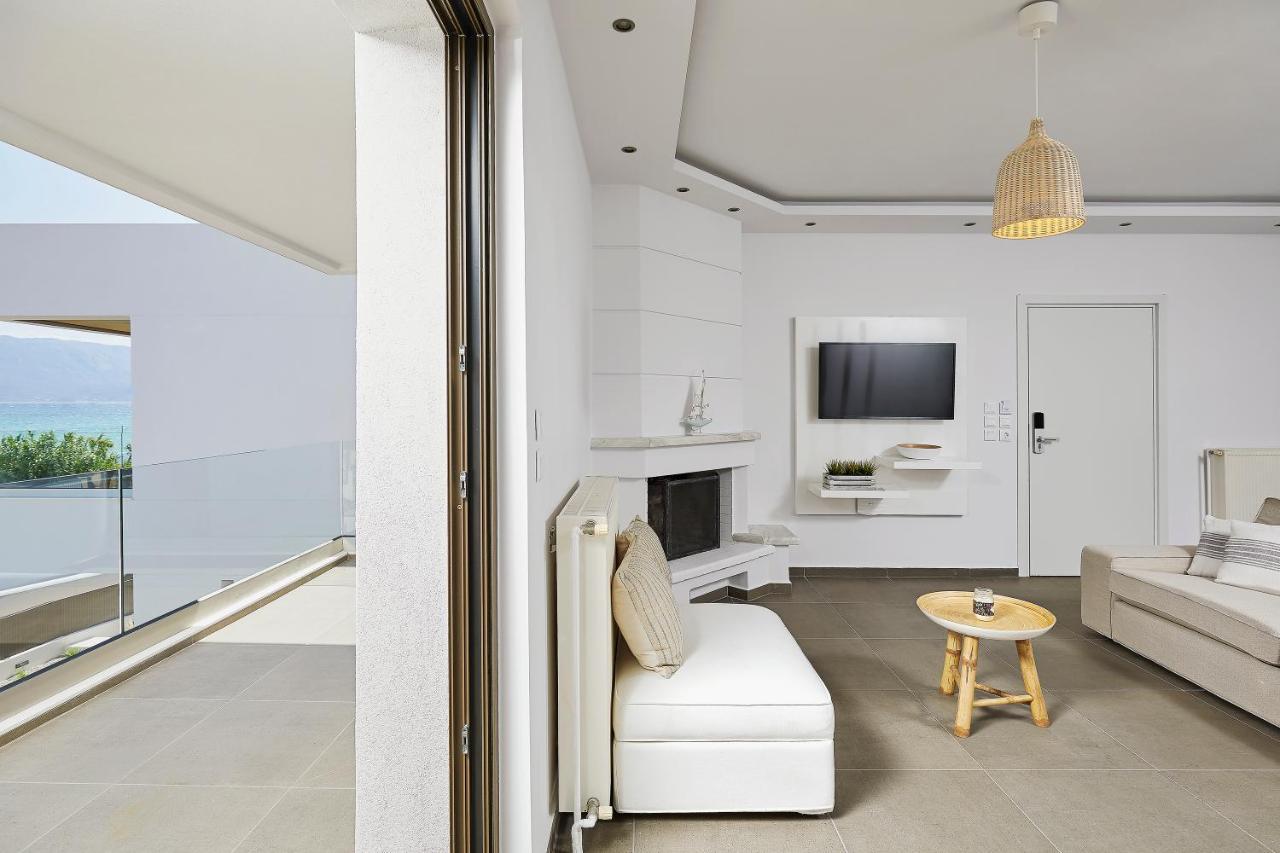 Mare Suites Lechaio Exterior photo