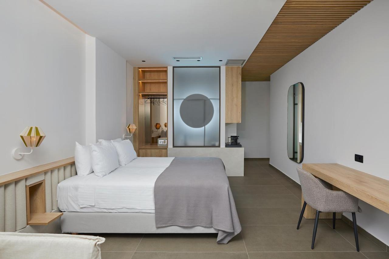 Mare Suites Lechaio Exterior photo